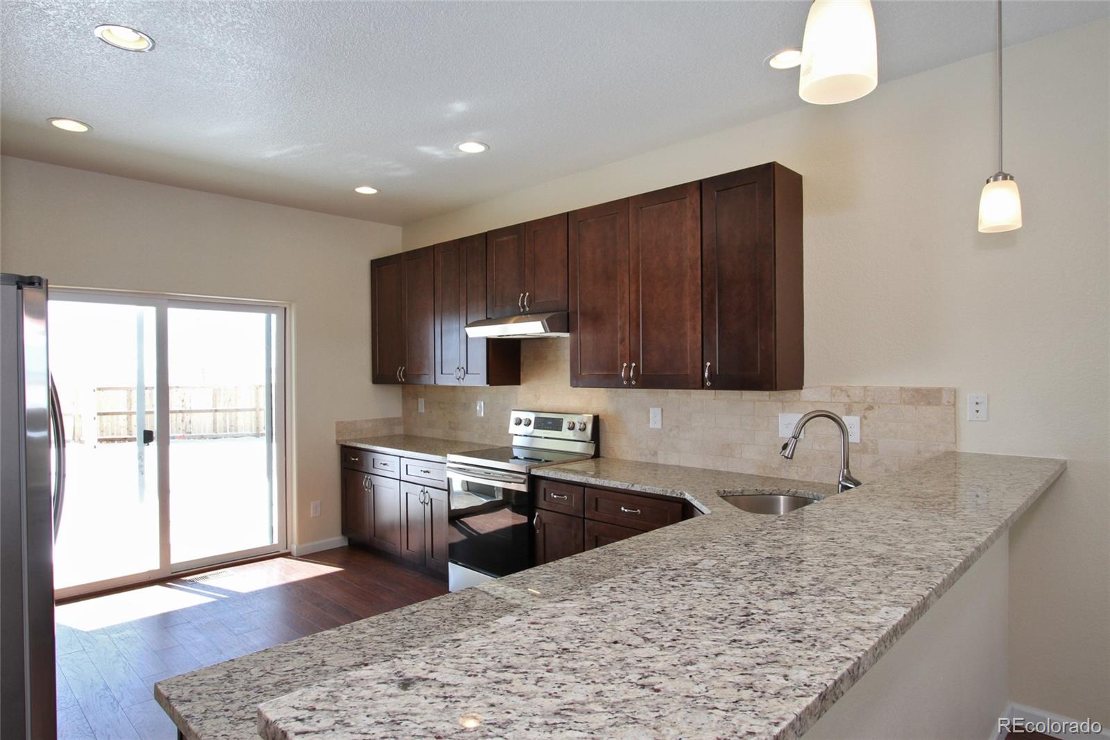1020 View Ridge Road Bennett, CO 80102 - Photo 2 of 21 Gallery Image 2