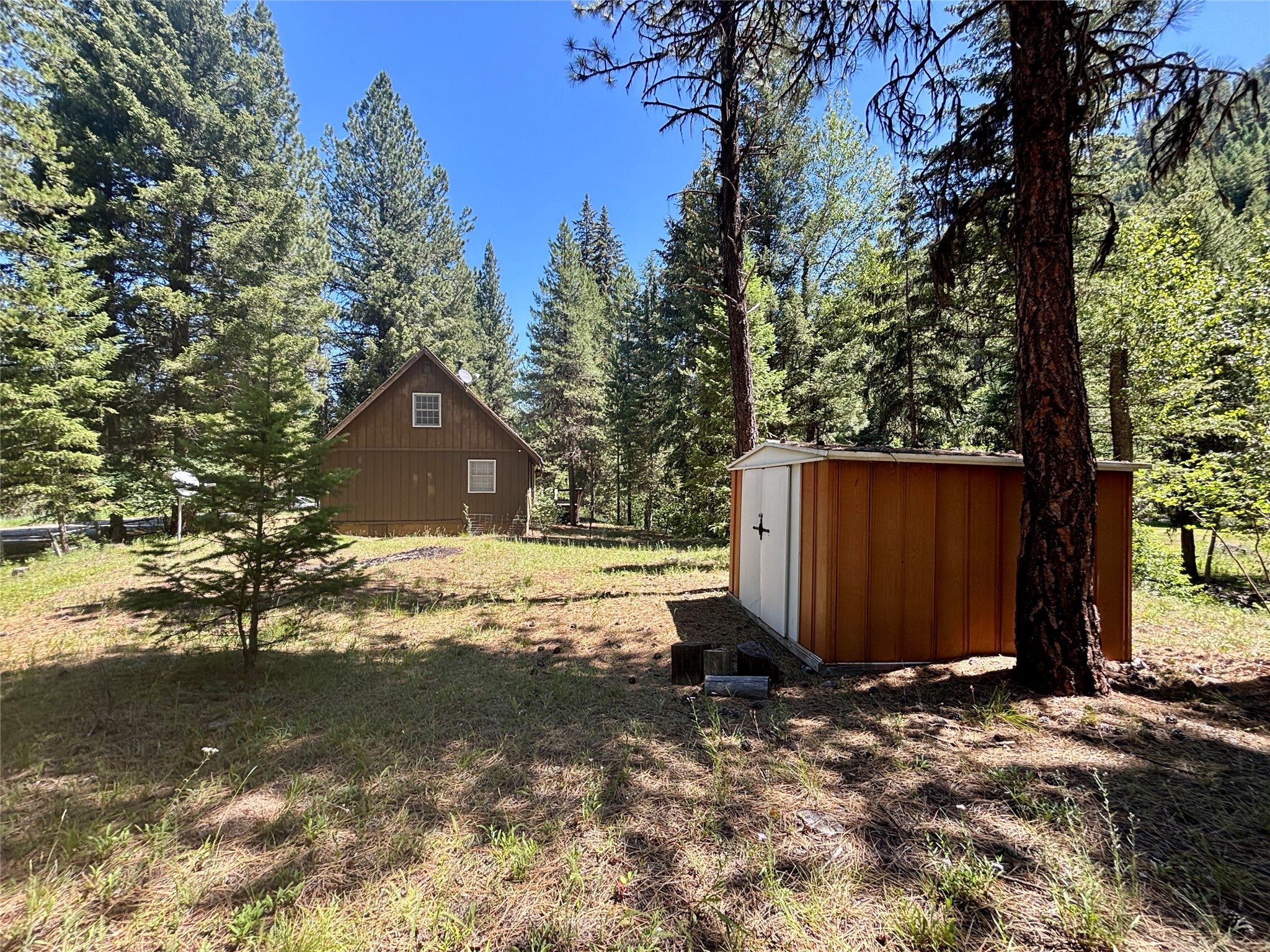 7076 Nez Perce Road Darby, MT 59829 - Photo 22 of 40 Gallery Image 22