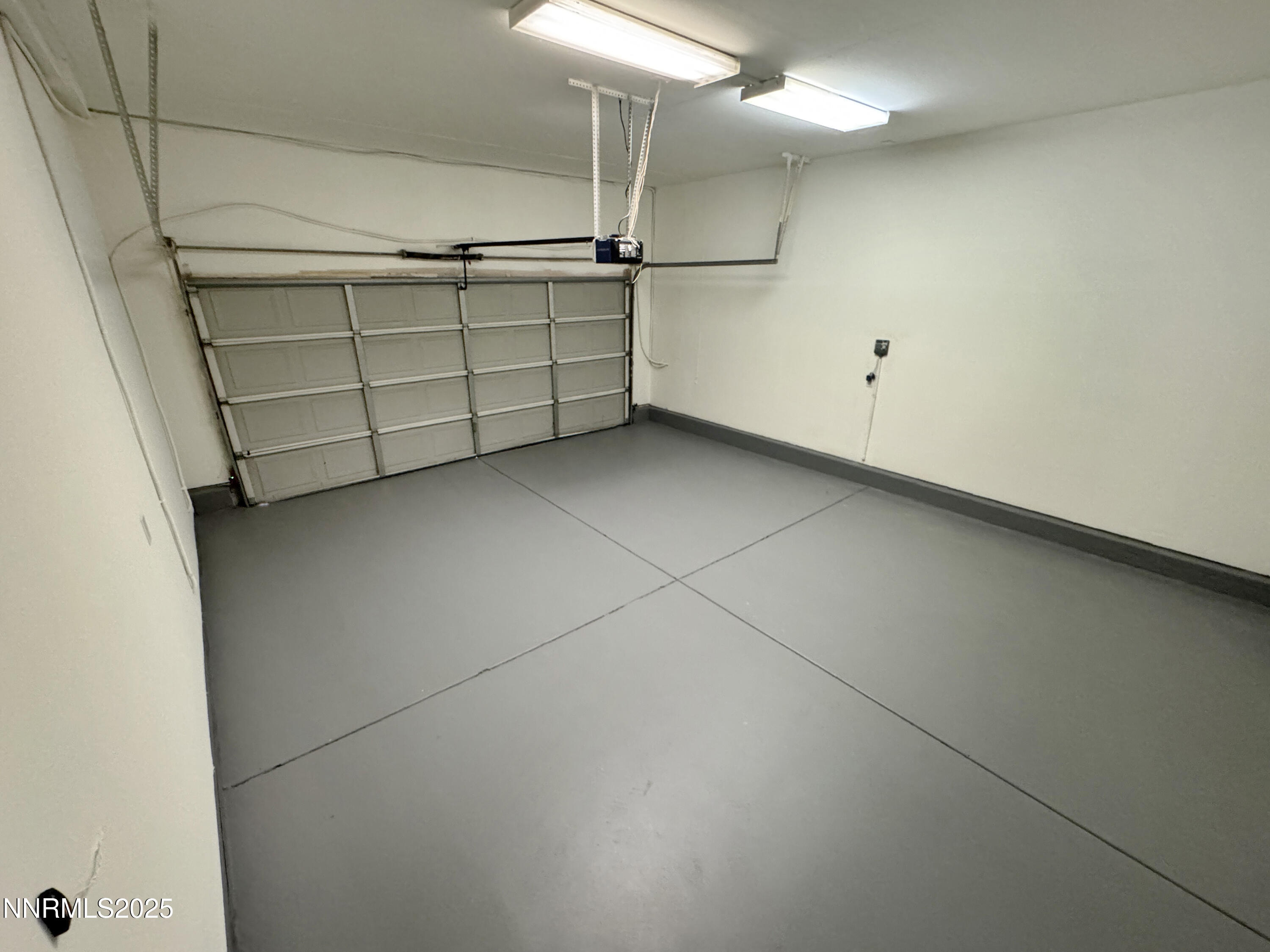 3868 Snow Valley Drive Reno, NV 89508 - Photo 11 of 51 Garage (1)