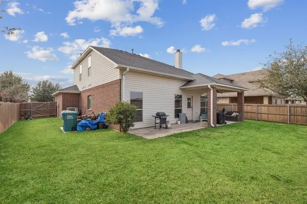 $350,000 | 1108 Central Village Drive, Denton, TX 76210