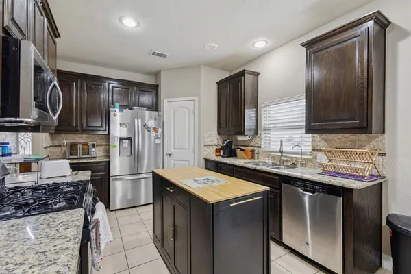 $350,000 | 1108 Central Village Drive, Denton, TX 76210