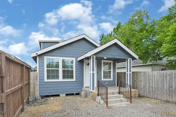 $2,100 | 306 East 38th Street, Houston, TX 77018
