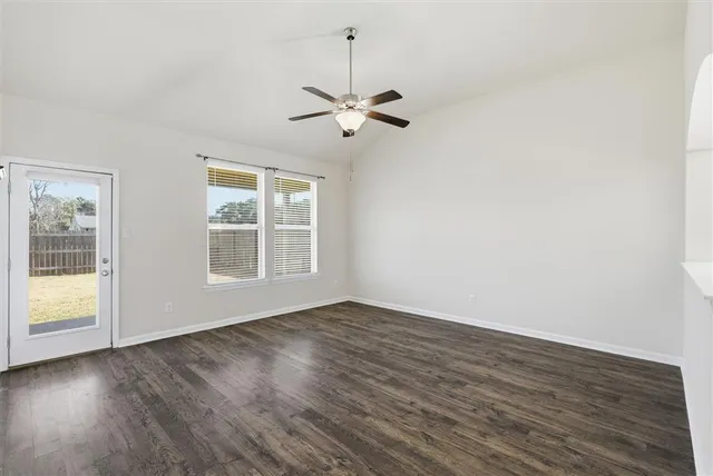 $294,000 | 284 Pipers Lane, Sulphur, LA 70665