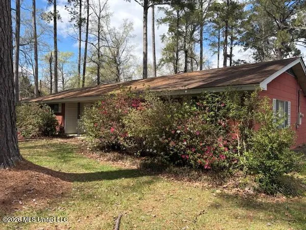 $97,600 | 862 East 4th Avenue, Morton, MS 39117