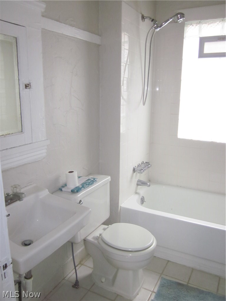2619 Hampshire Road Cleveland, OH 44106 - Photo 15 of 22