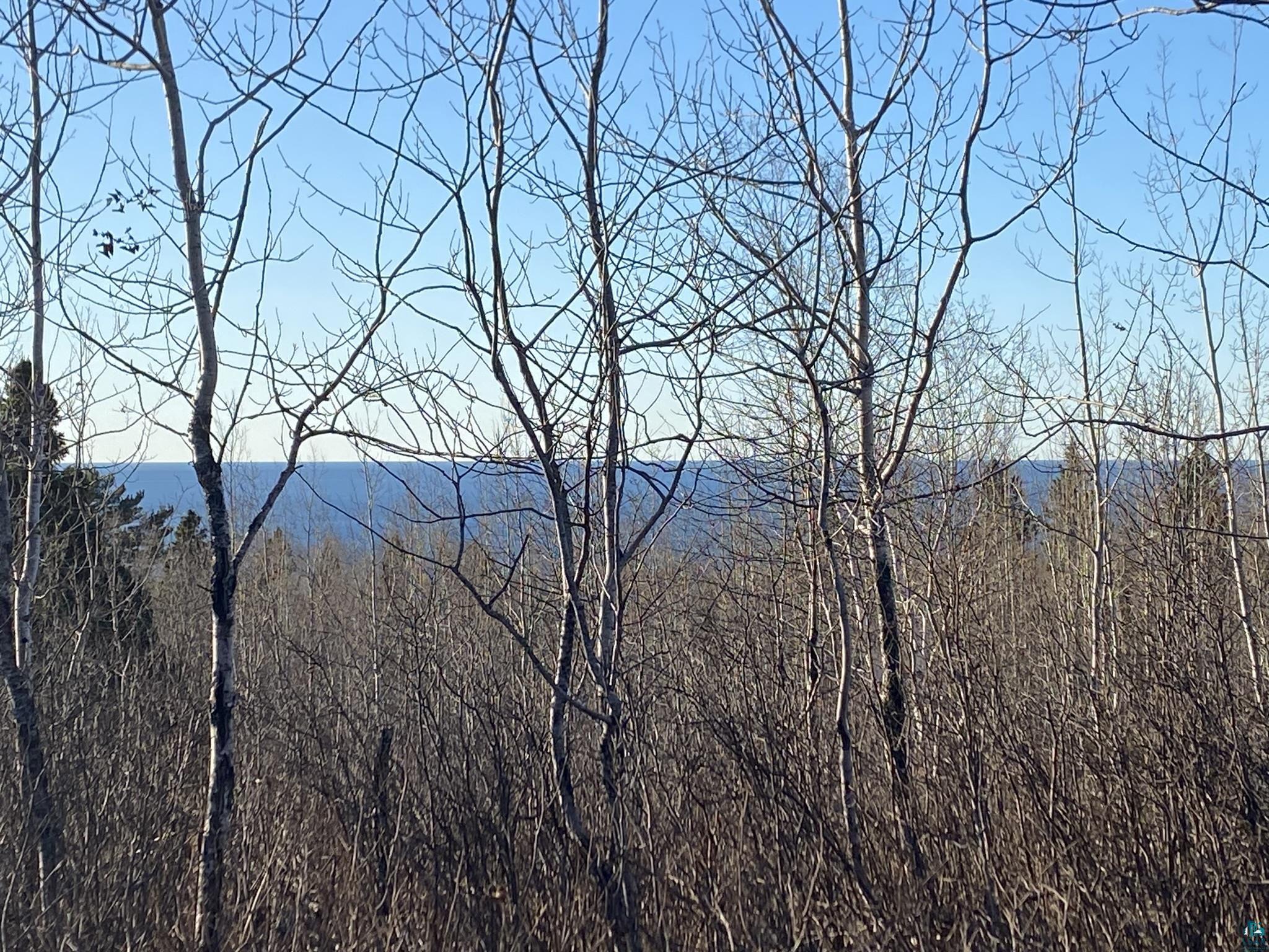 64 Bloomquist Mountain Road Grand Marais, MN 55604 - Photo 4 of 33