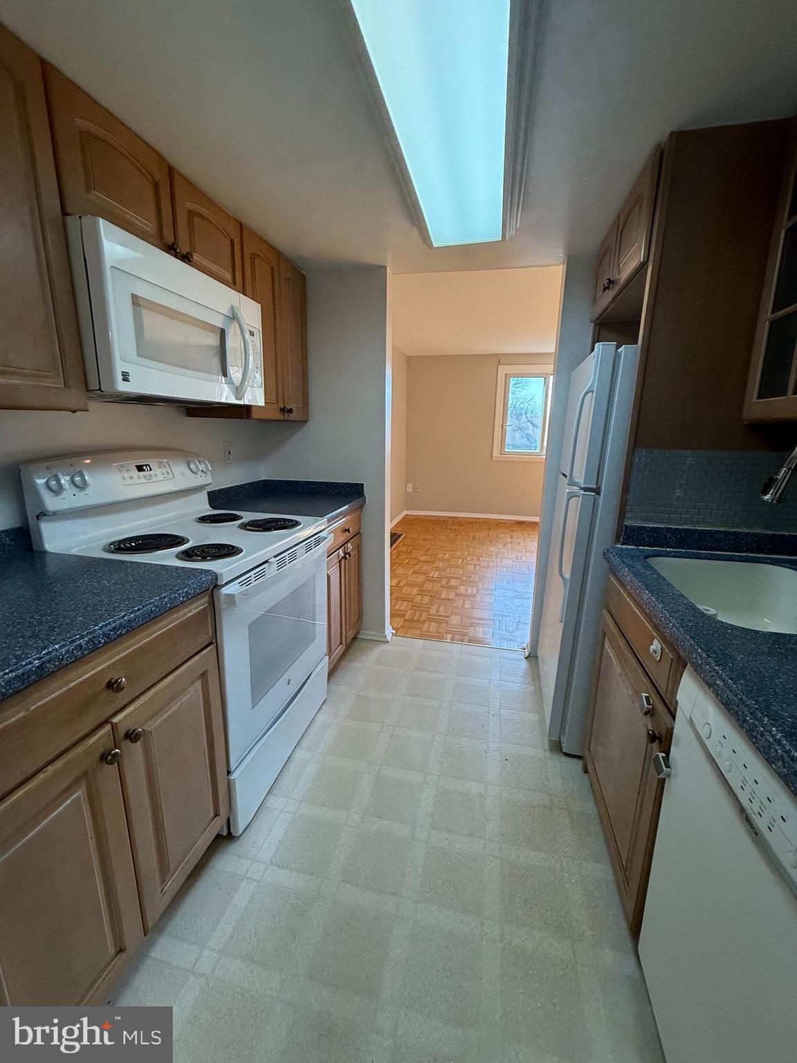 6530 Frietchie Row Columbia, MD 21045 - Photo 5 of 32