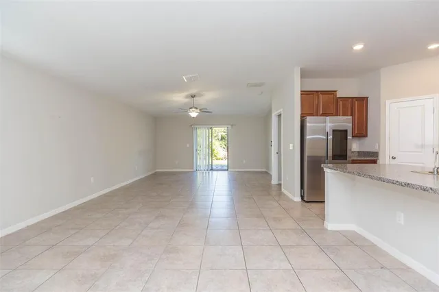 $310,000 | 10040 Carloway Hills Drive, Unit 10040, Wimauma, FL 33598