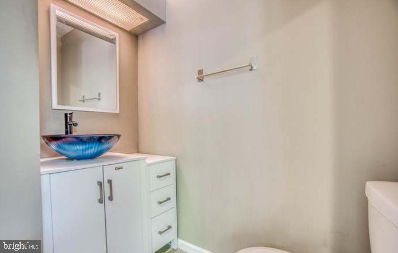 8733 Silver Hall Road Perry Hall, MD 21128 - Photo 7 of 25 Gallery Image 7