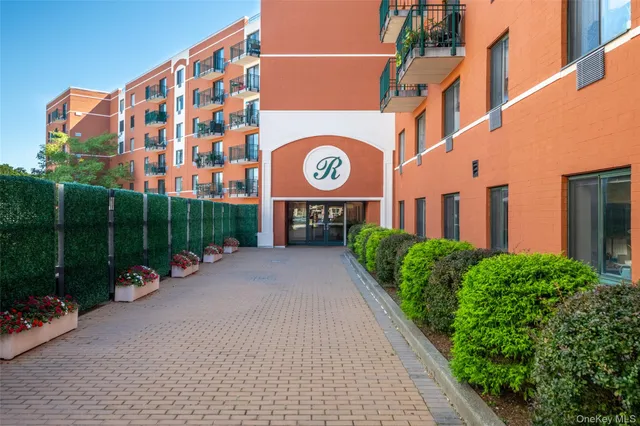 $559,000 | 123 Mamaroneck Avenue, Unit 103, Mamaroneck, NY 10543