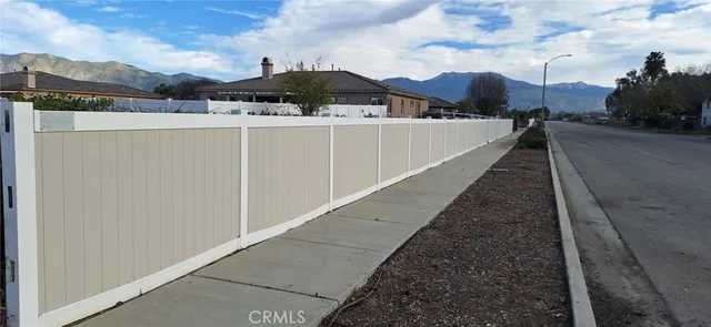 an empty room with window