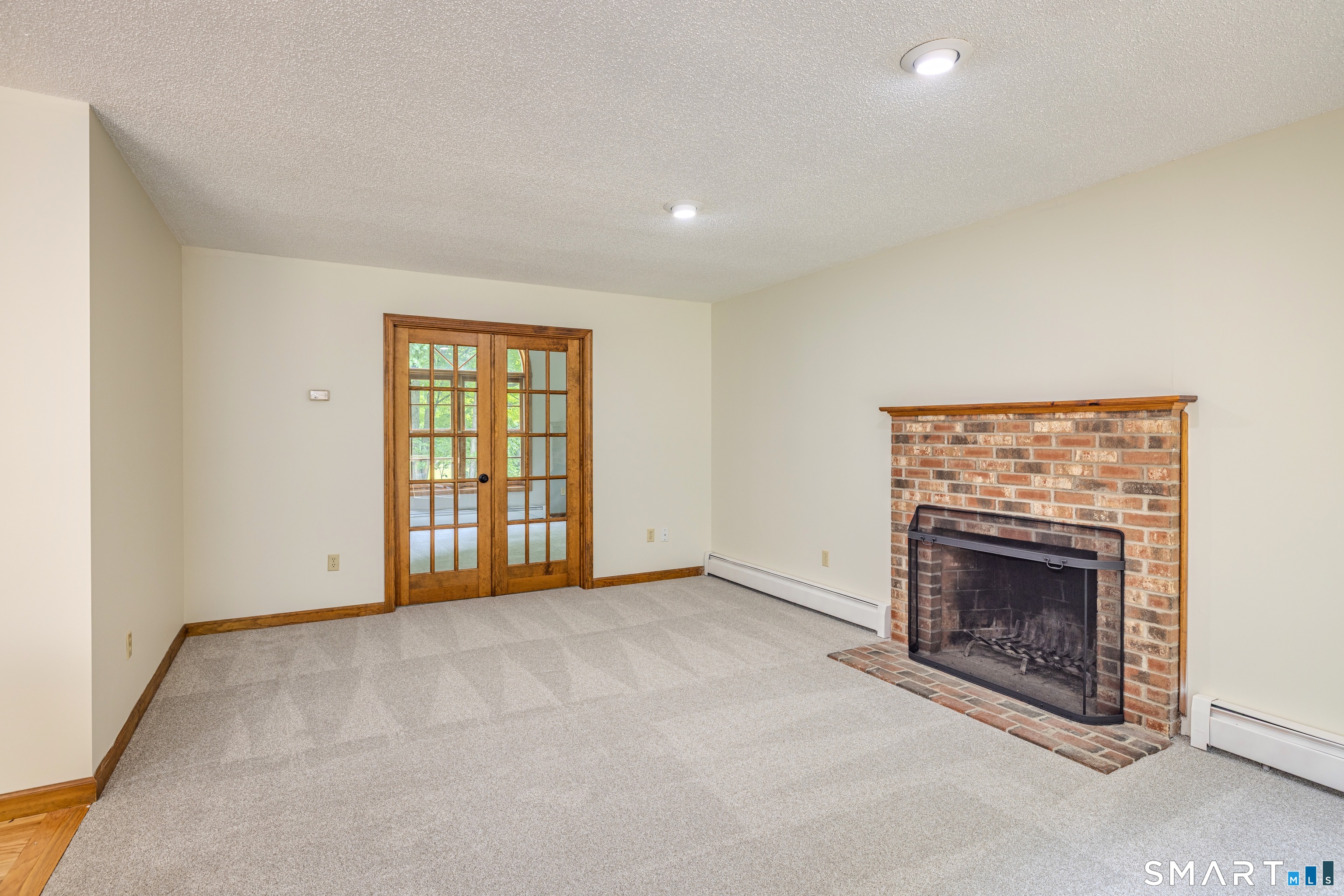 15 Jacobs Hill Road Mansfield, CT 06250 - Photo 19 of 40