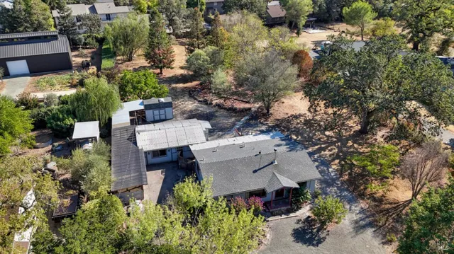 $1,000,000 | 80 Serres Drive, Sonoma, CA 95476