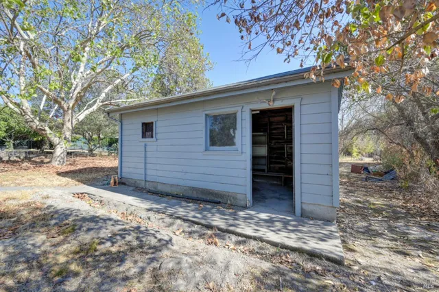 $1,000,000 | 80 Serres Drive, Sonoma, CA 95476