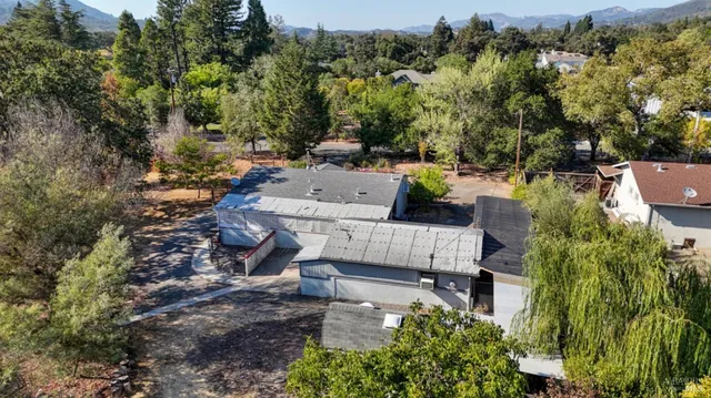 $1,000,000 | 80 Serres Drive, Sonoma, CA 95476