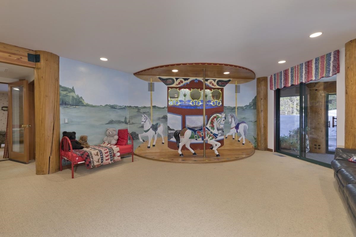 568 Ranch Road Mammoth Lakes, CA 93546 - Photo 32 of 50 Gallery Image 32