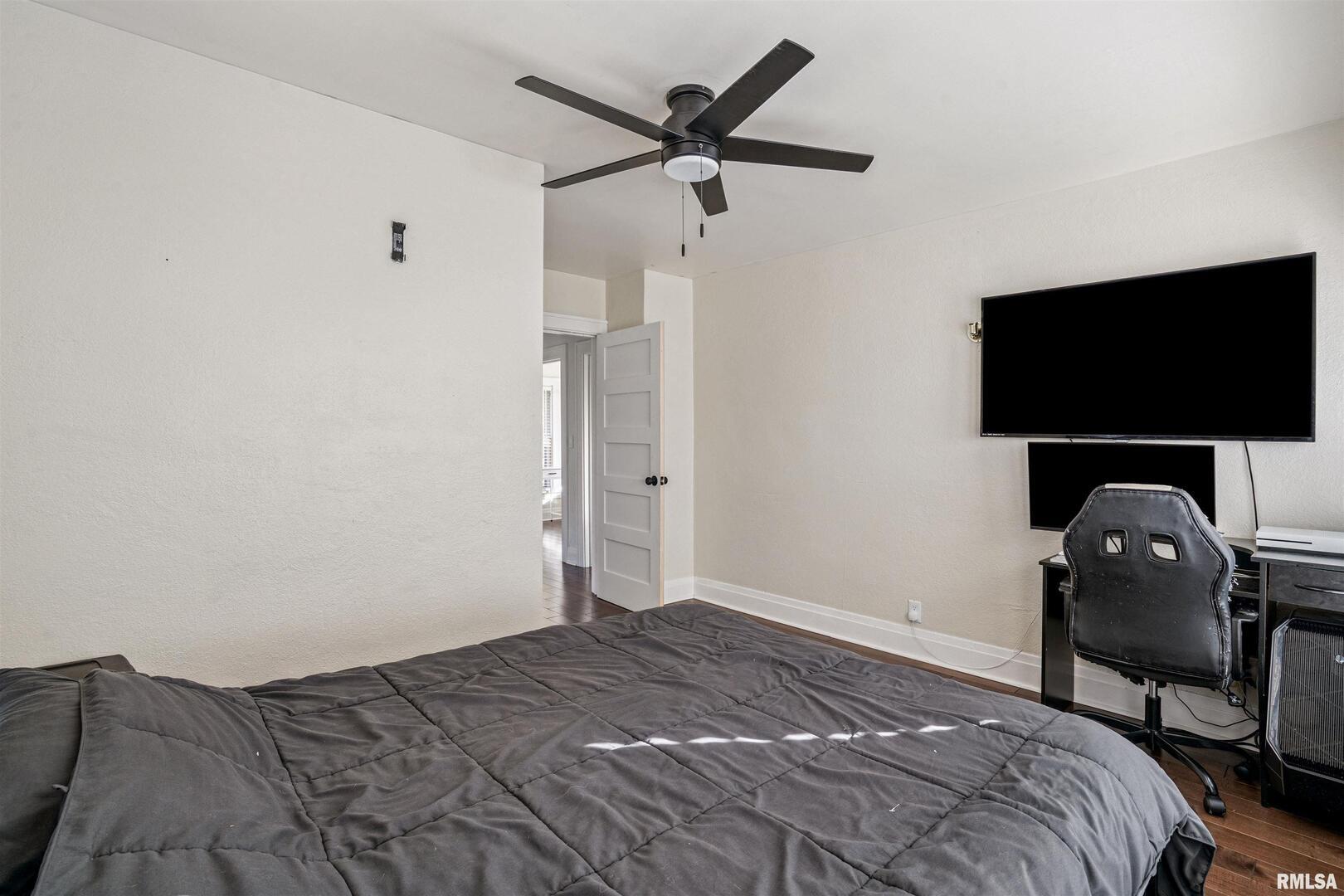 404 South College Avenue Aledo, IL 61231 - Photo 17 of 33