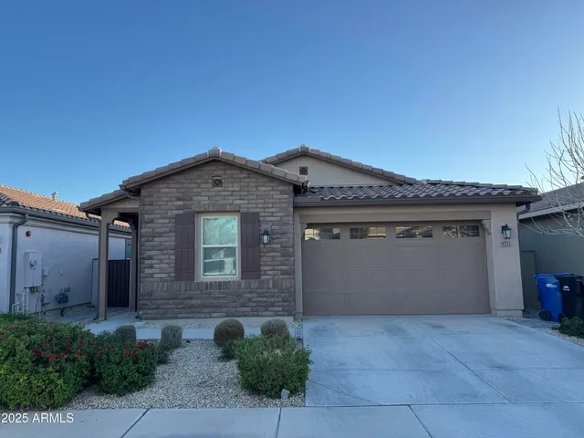 $2,350 | 9711 East Twinkle Avenue, Mesa, AZ 85212