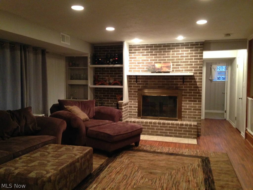 2079 Brookshire Road Akron, OH 44313 - Photo 17 of 23 Gallery Image 17