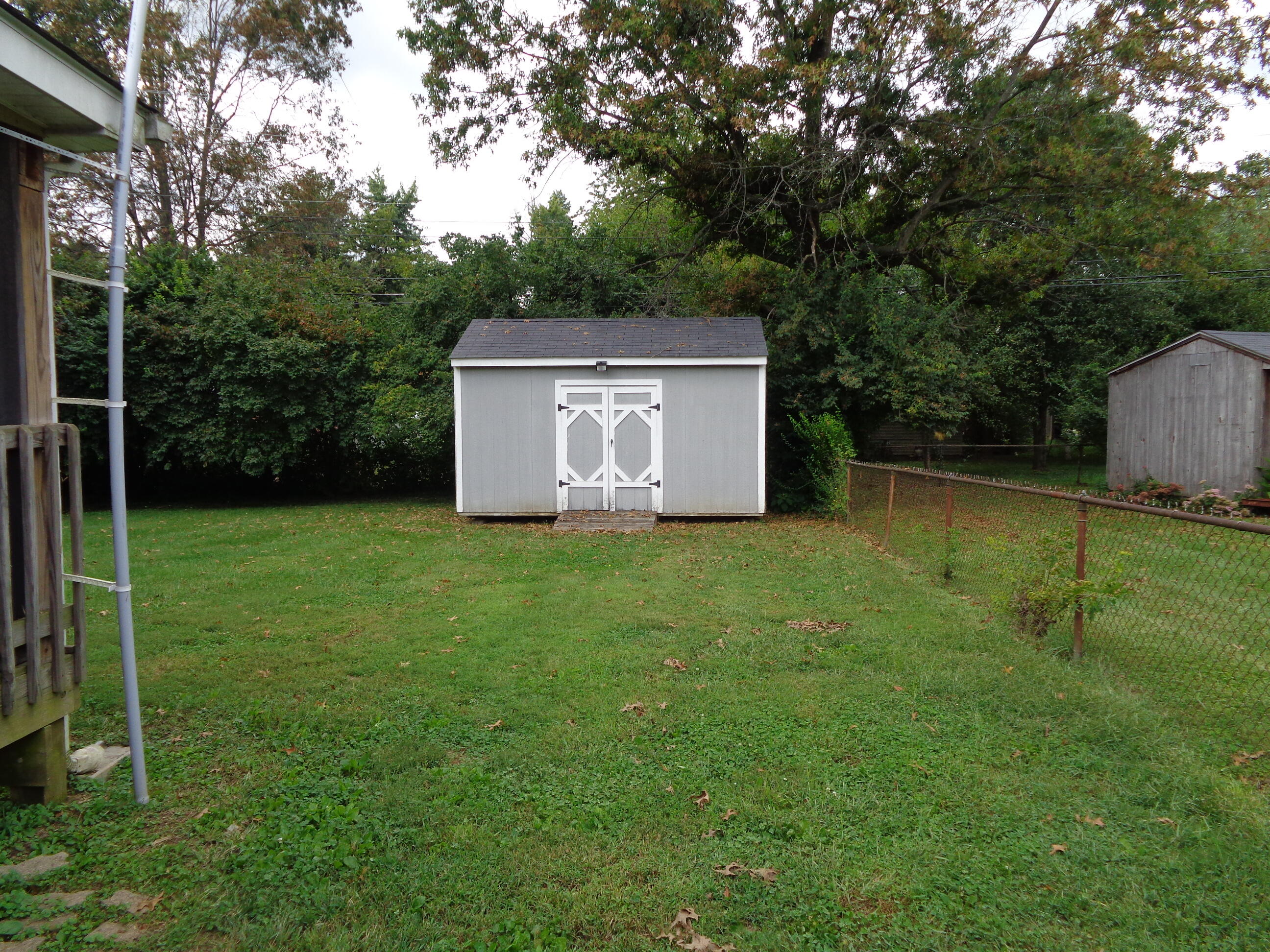 1817 Yorktown Road Lexington, KY 40504 - Photo 22 of 24 DSC00817