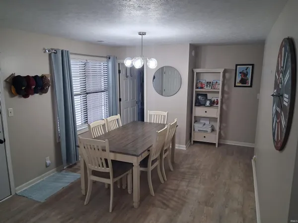 $165,000 | 842 Senate Avenue, Evansville, IN 47711