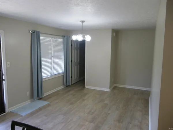 $165,000 | 842 Senate Avenue, Evansville, IN 47711