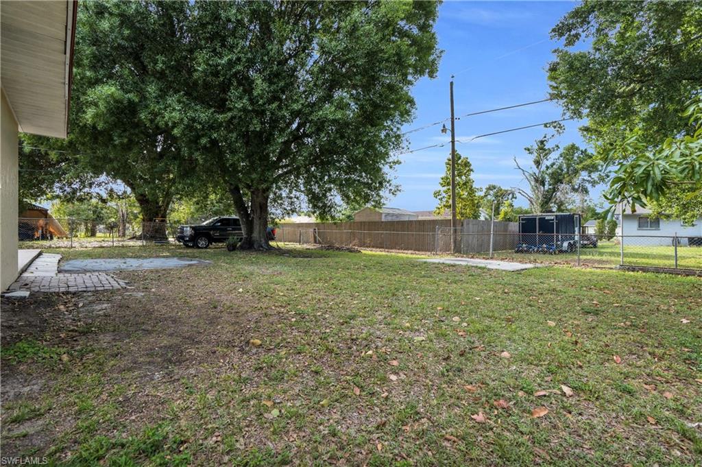 13426 First Street Fort Myers, FL 33905 - Photo 14 of 33