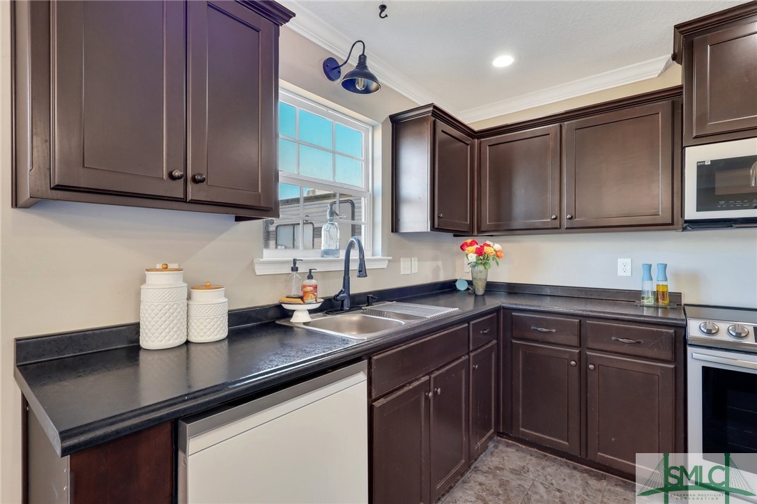 469 Nashview Trail Allenhurst, GA 31301 - Photo 15 of 38