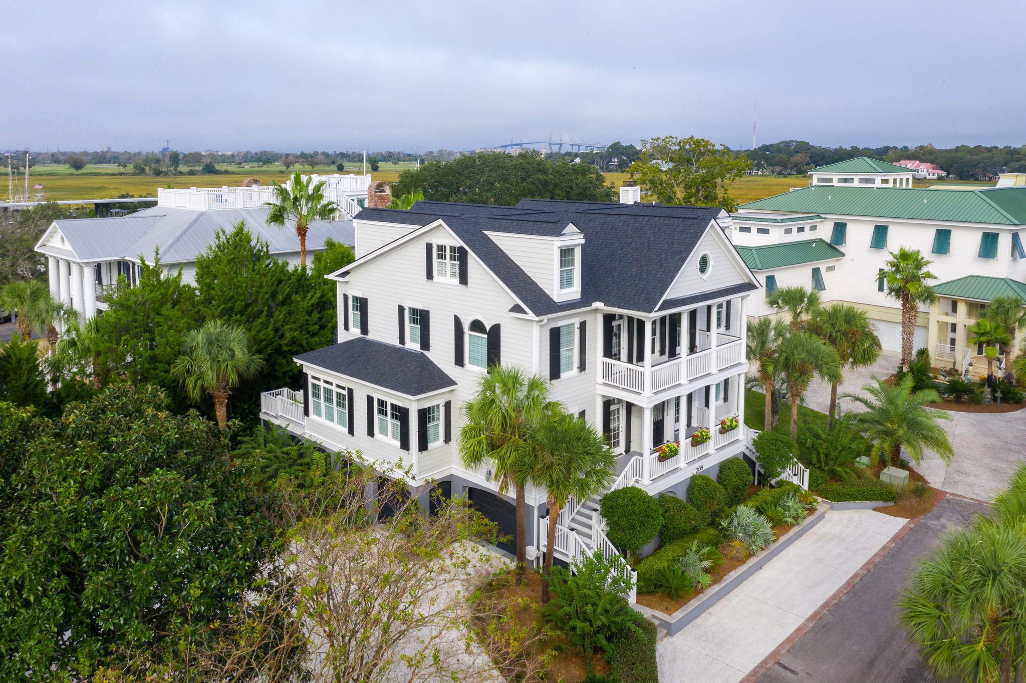 208 Haddrell Street Mount Pleasant, SC 29464 - Photo 2 of 52 208Haddrell-KeenEyeMarketing-27