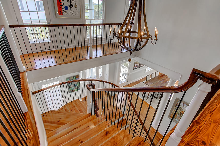 208 Haddrell Street Mount Pleasant, SC 29464 - Photo 22 of 52 Stairwell