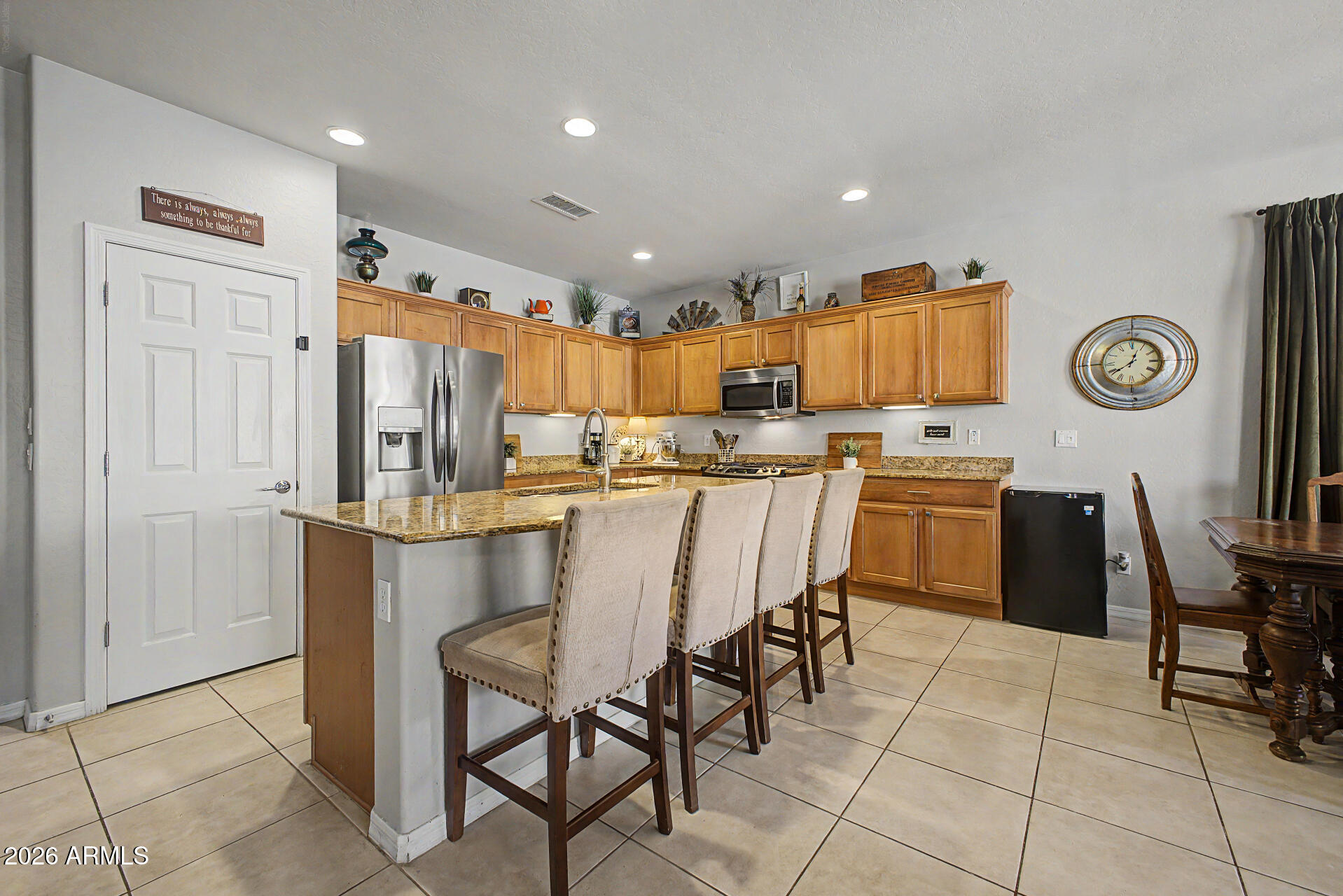 21052 West White Rock Road Buckeye, AZ 85396 - Photo 23 of 52 Kitchen with island