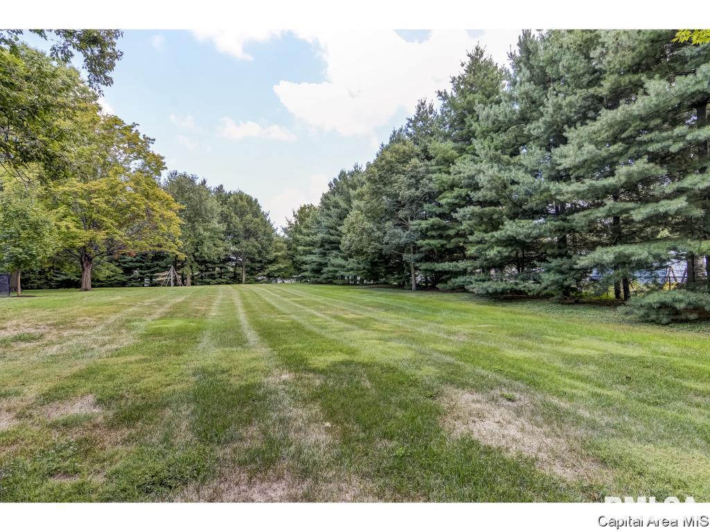 2000 East Hazel Dell Road Springfield, IL 62703 - Photo 4 of 36