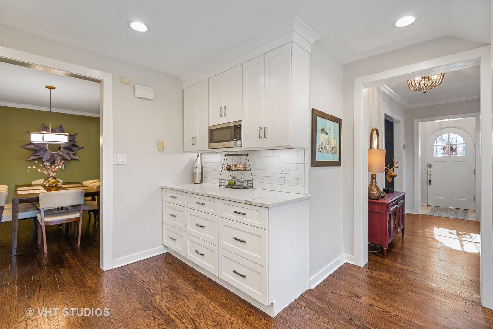 1317 Lyons Street Evanston, IL 60201 - Photo 8 of 29