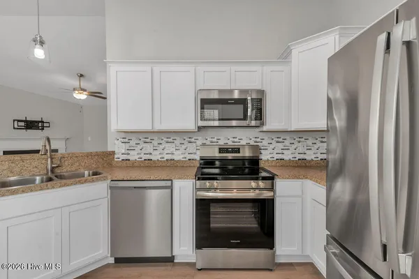$2,000 | 202 Browns Ferry Road, Jacksonville, NC 28546