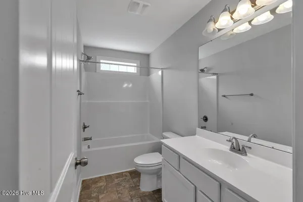 $2,000 | 202 Browns Ferry Road, Jacksonville, NC 28546