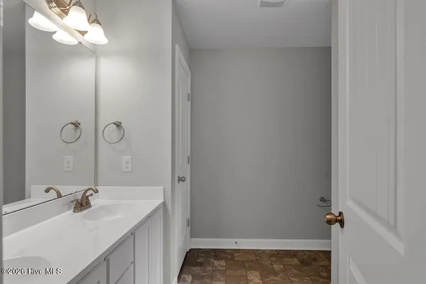 $2,000 | 202 Browns Ferry Road, Jacksonville, NC 28546