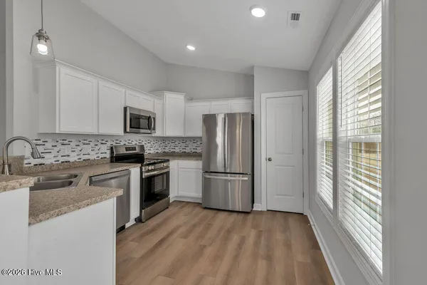 $2,000 | 202 Browns Ferry Road, Jacksonville, NC 28546