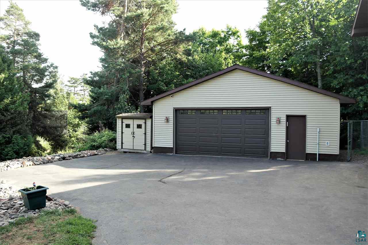 4202 Martin Road Duluth, MN 55803 - Photo 5 of 36