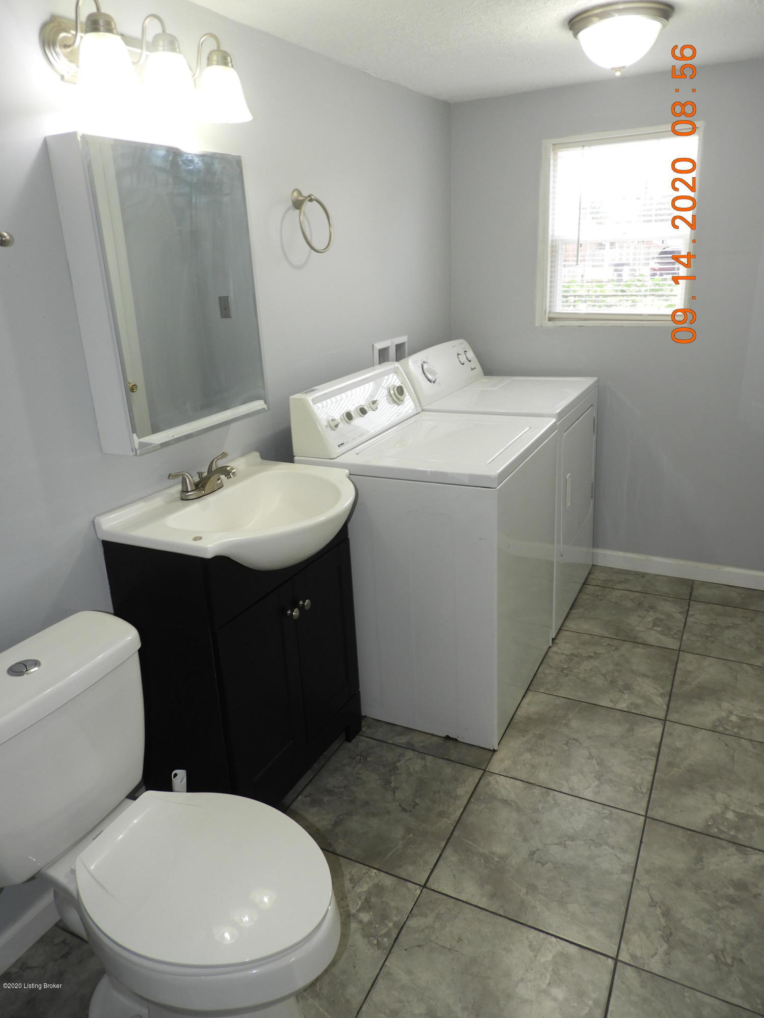6602 Price Ln Road Louisville, KY 40229 - Photo 29 of 34 DSCN7063