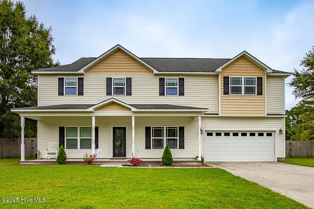 $325,000 | 100 Hawthorne Court, Havelock, NC 28532