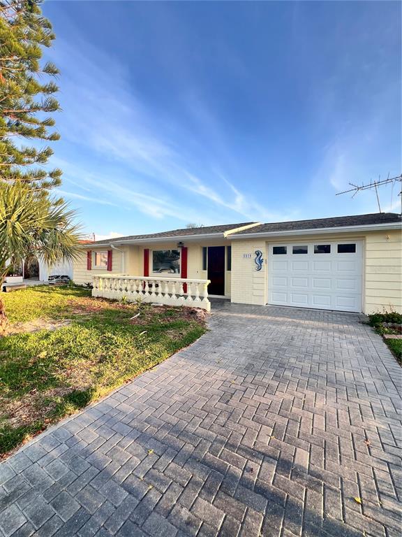 3924 Headsail Drive New Port Richey, FL 34652 - Photo 3 of 23