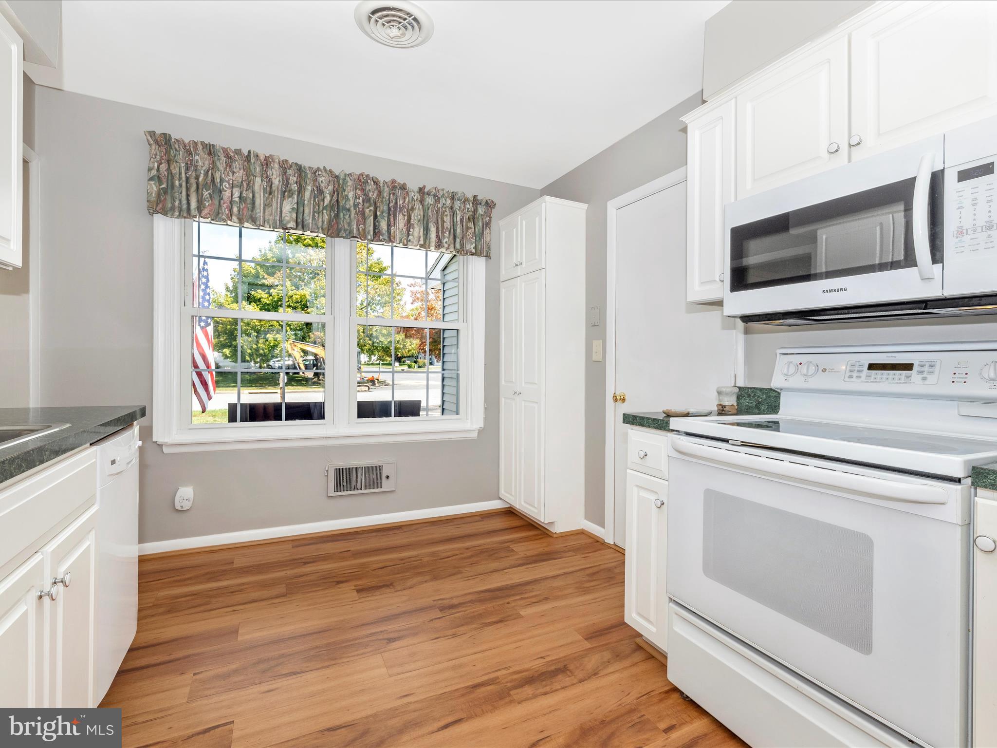 7017 Arbor Drive Frederick, MD 21703 - Photo 21 of 43 Kitchen
