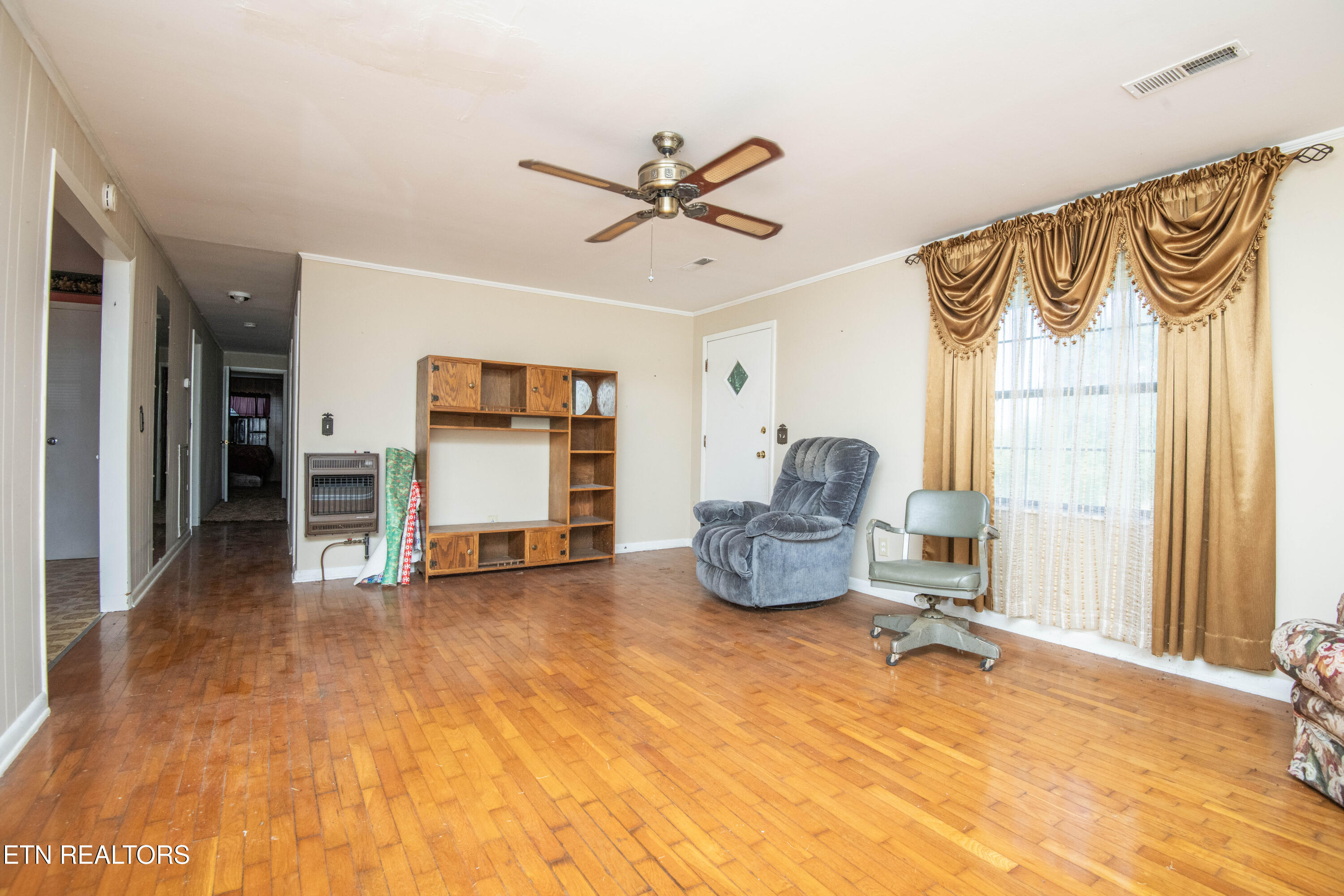 180 Bernard Road Sweetwater, TN 37874 - Photo 47 of 58 living