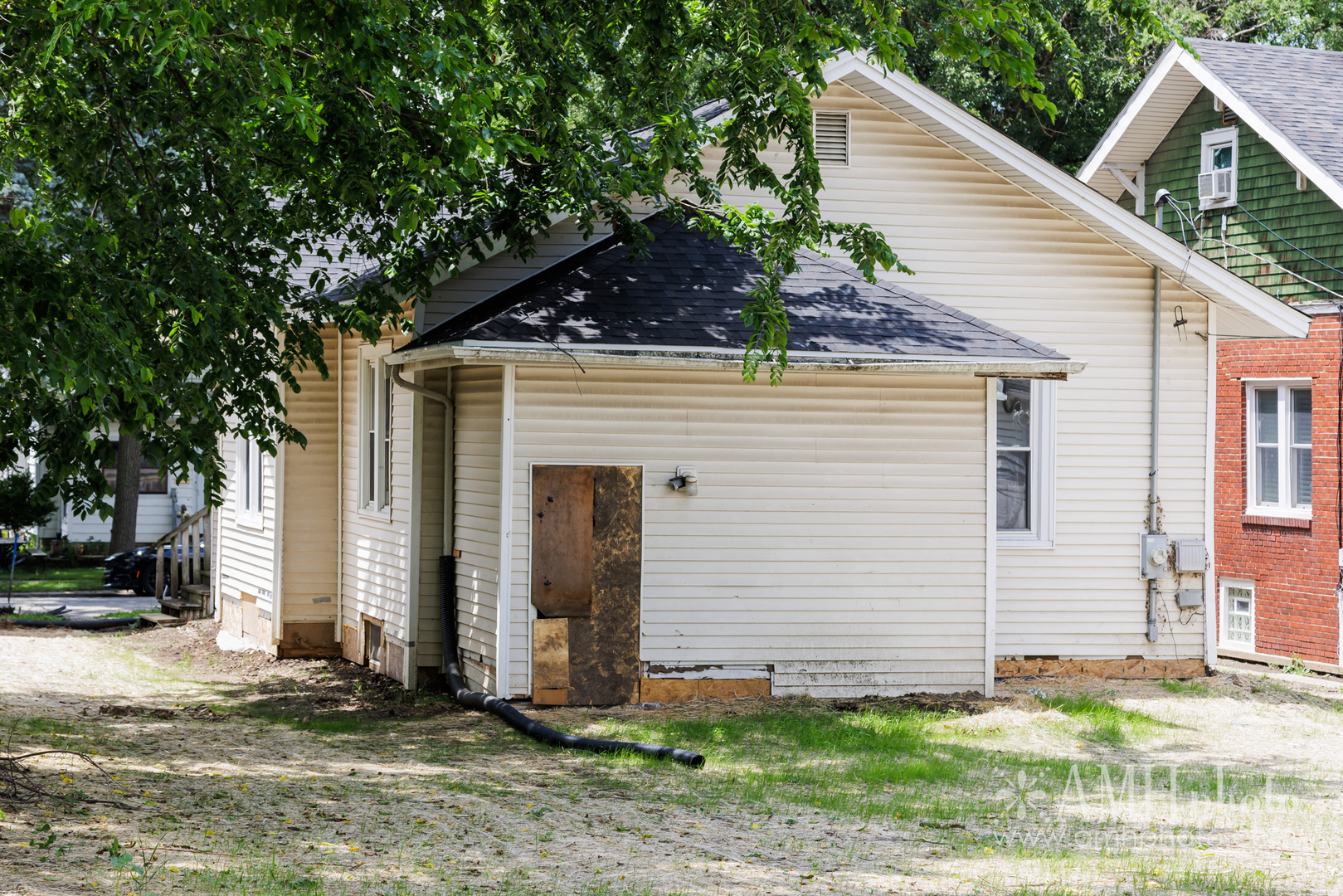 360 South Elm Avenue Kankakee, IL 60901 - Photo 4 of 25