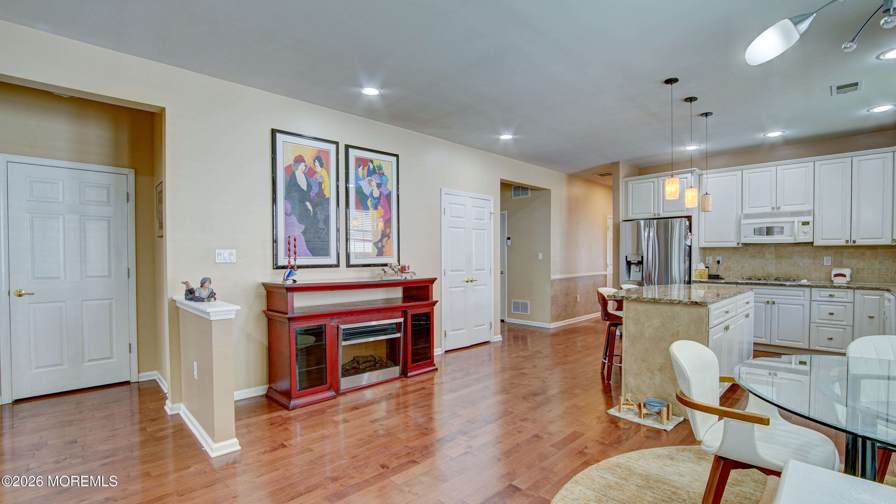 28 Silver Charm Road Manalapan, NJ 07726 - Photo 14 of 40 DSC07048And8more