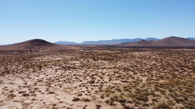 $30,000 | 10-acres South Kansas Settlement Road, Pearce, AZ 85625