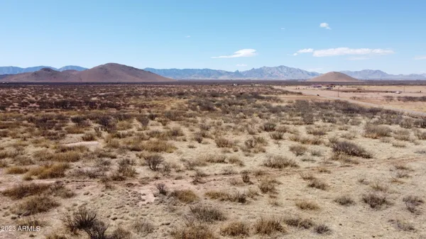 $30,000 | 10-acres South Kansas Settlement Road, Pearce, AZ 85625