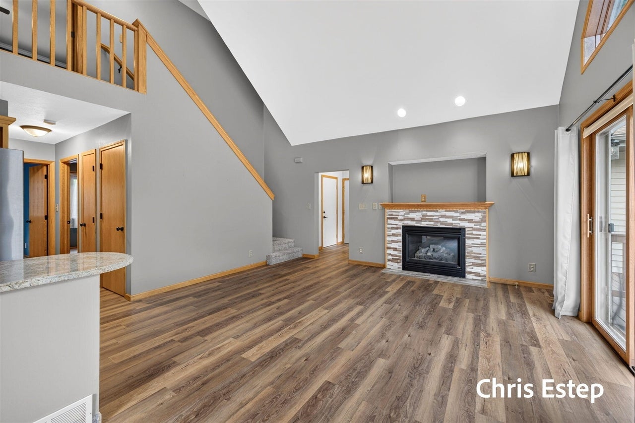 18127 Lovell Road Spring Lake, MI 49456 - Photo 14 of 42 Gallery Image 14