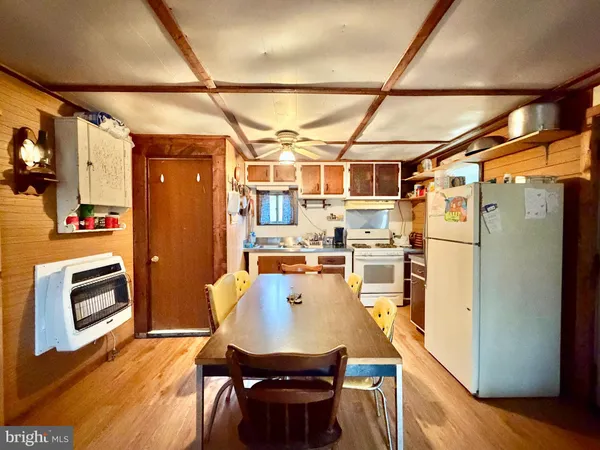 $99,900 | 190 Thunder Rock Road, Crystal Spring, PA 15536