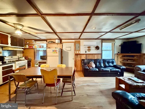 $99,900 | 190 Thunder Rock Road, Crystal Spring, PA 15536